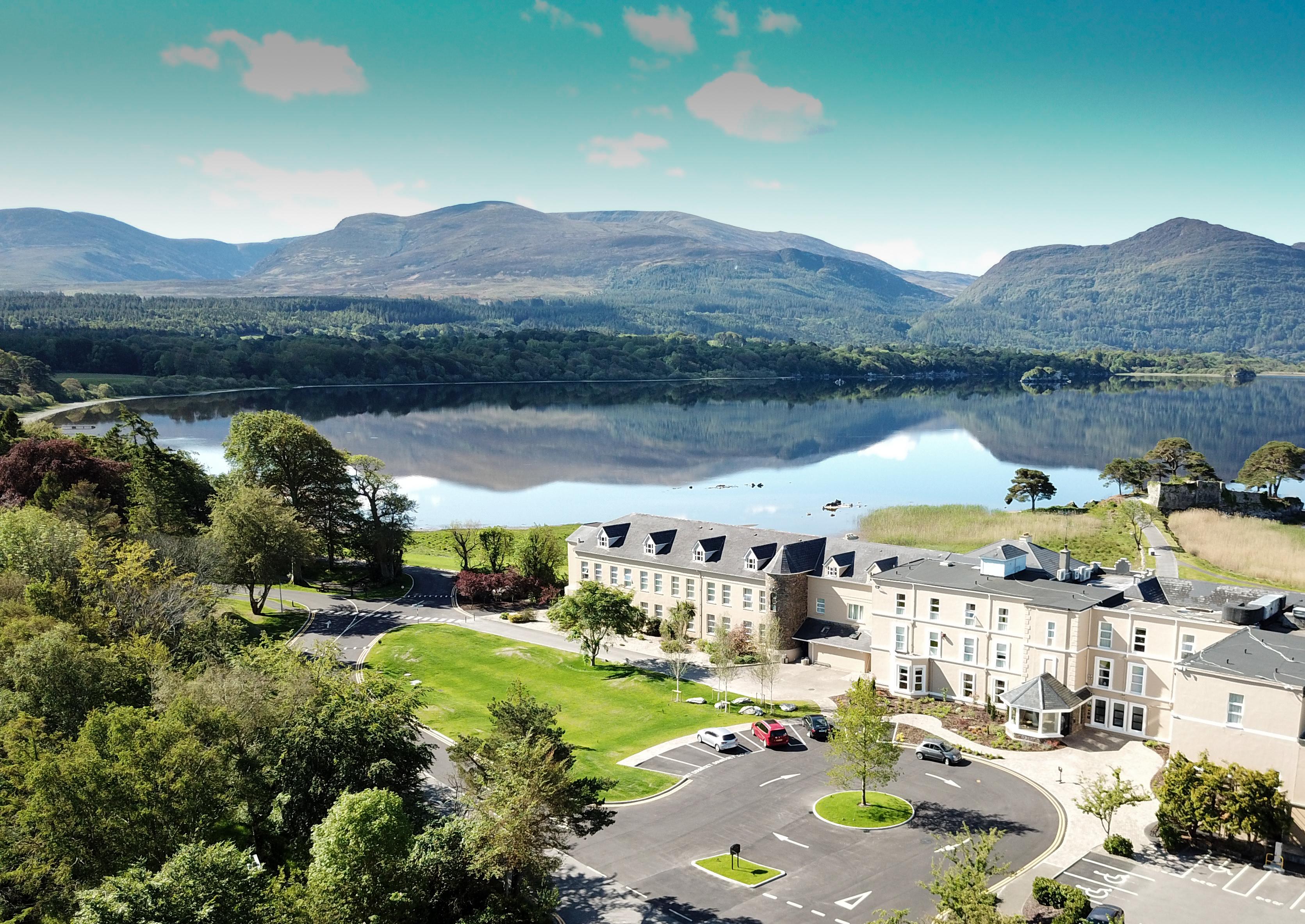 The Lake Hotel Killarney Exterior photo